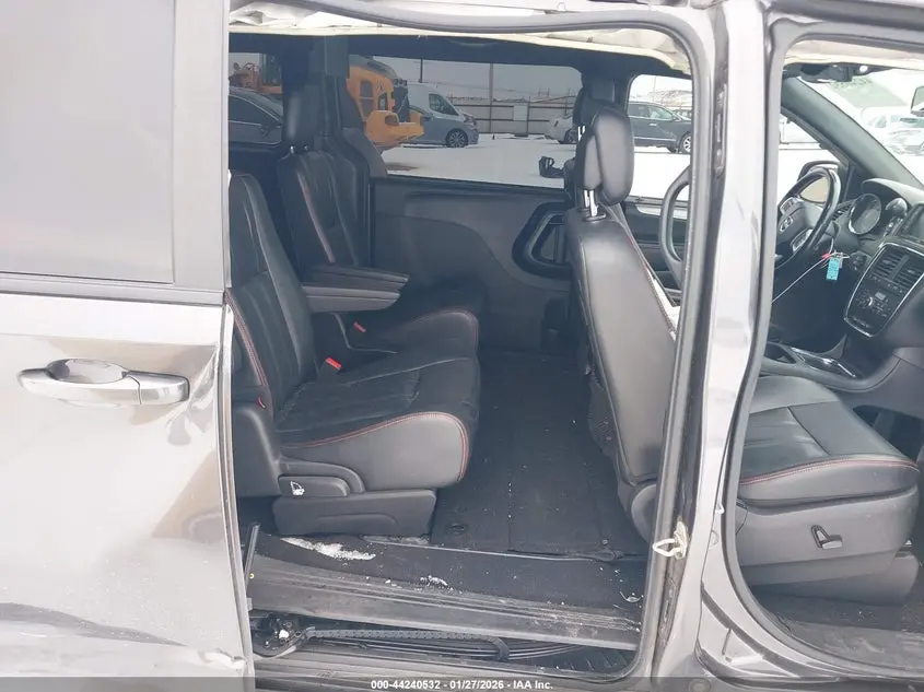 2019 DODGE GRAND CARAVAN GT