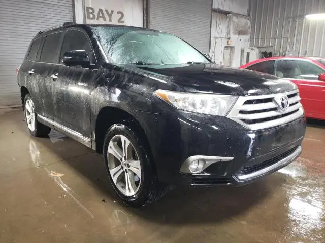 2013 TOYOTA HIGHLANDER LIMITED  