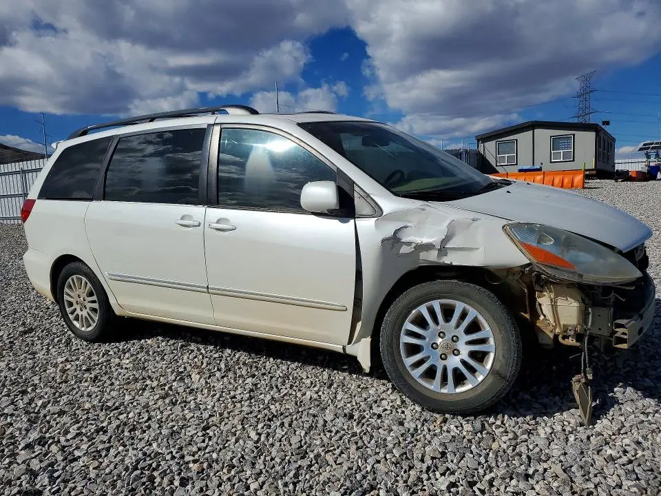 2010 TOYOTA SIENNA XLE LIMITED  