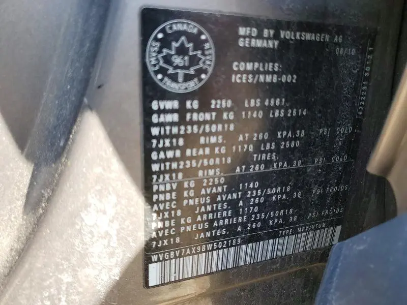 2011 VOLKSWAGEN TIGUAN S  