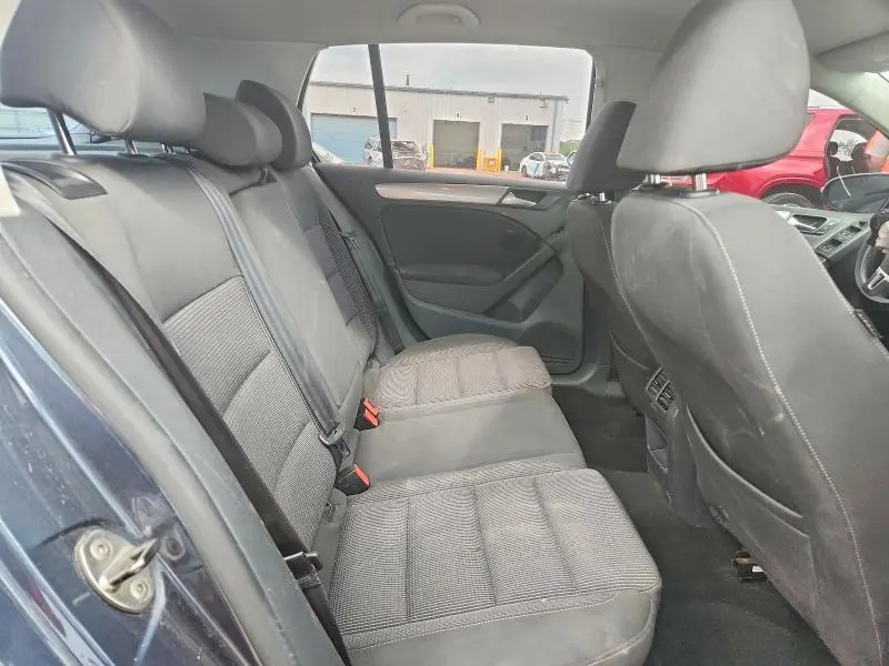 2012 VOLKSWAGEN GOLF   
