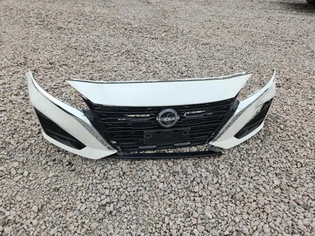 2024 NISSAN ALTIMA SV  
