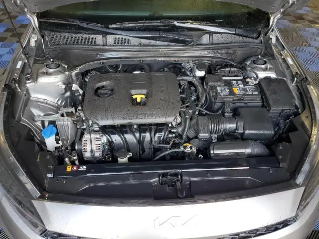 2024 KIA FORTE LX  