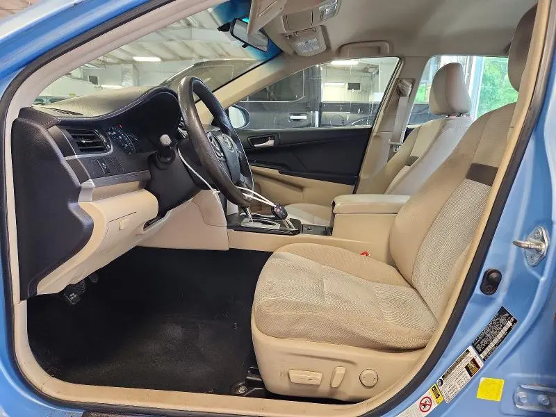2012 TOYOTA CAMRY LE  