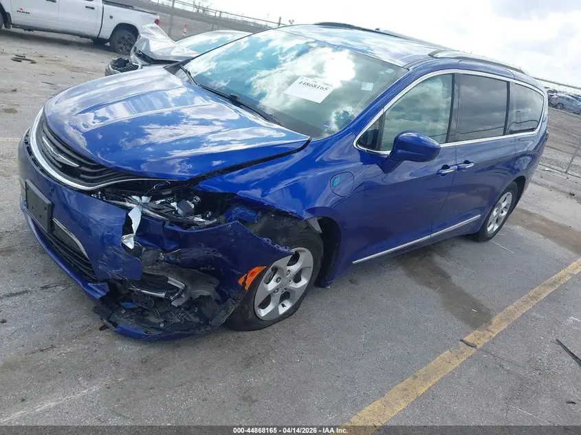 2019 CHRYSLER PACIFICA HYBRID TOURING L