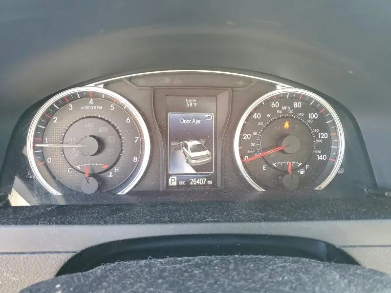 2017 TOYOTA CAMRY LE  