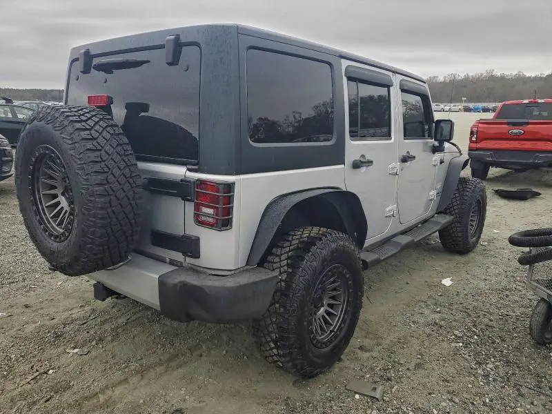 2011 JEEP WRANGLER UNLIMITED SAHARA  