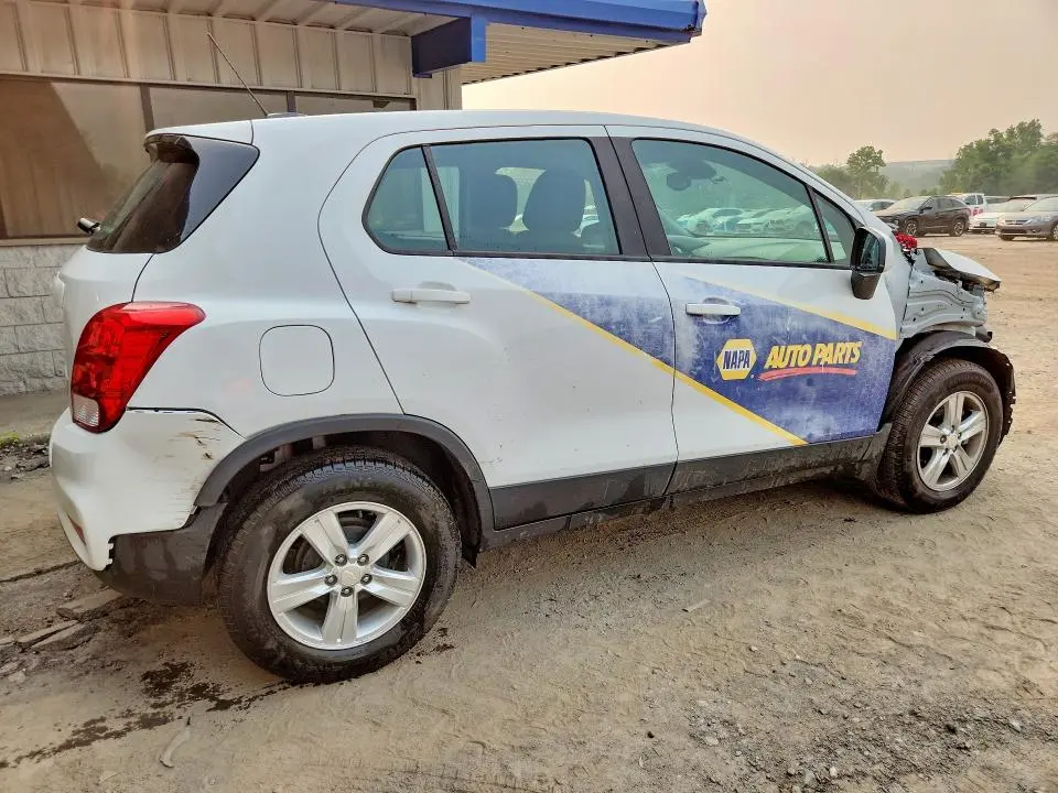 2021 CHEVROLET TRAX LS  