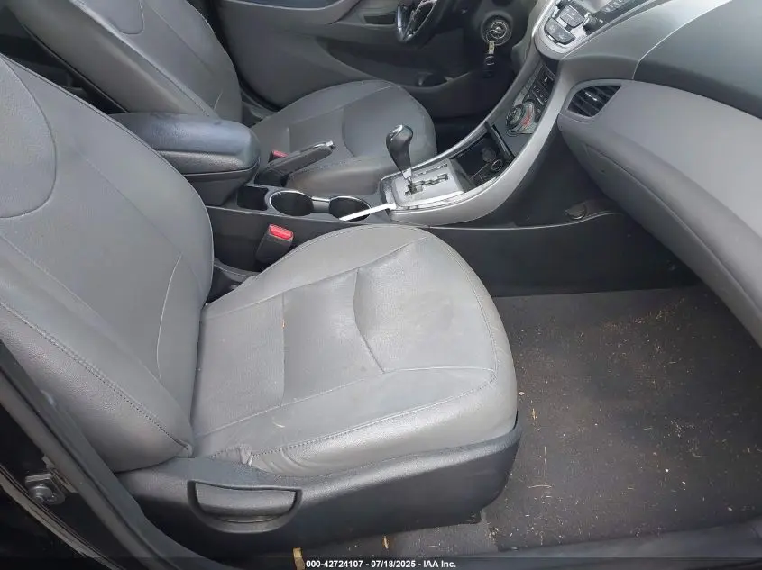 2013 HYUNDAI ELANTRA LIMITED