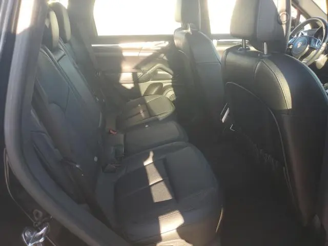 2014 PORSCHE CAYENNE   