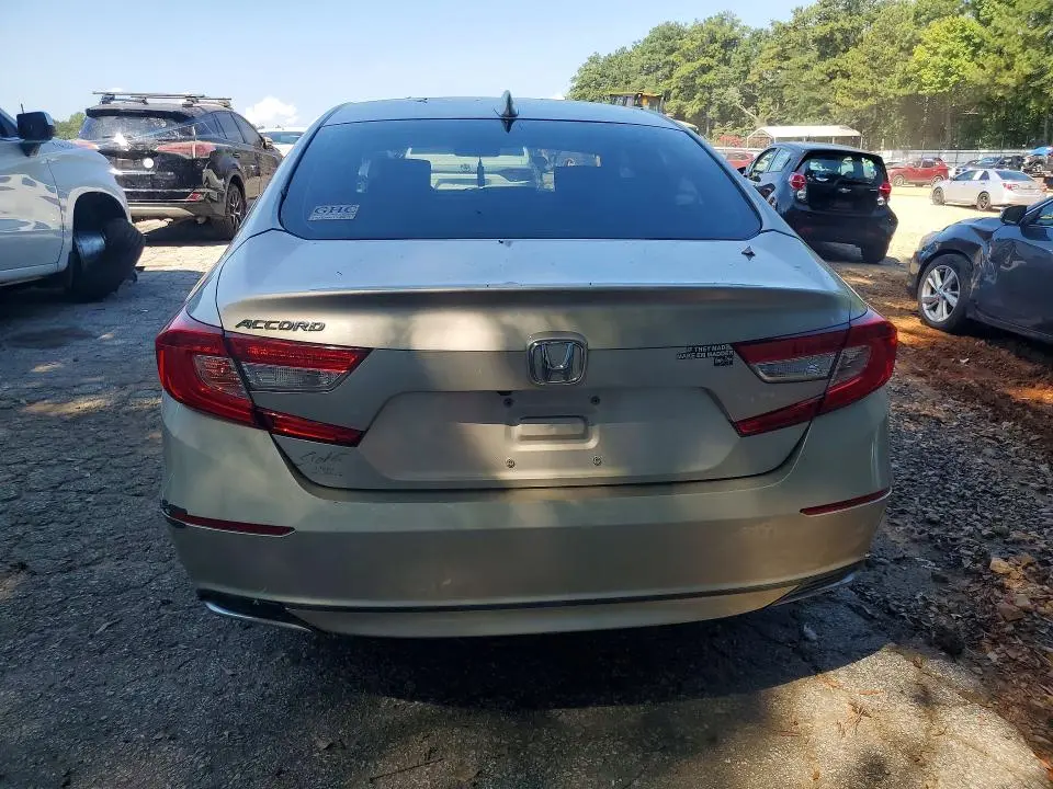 2018 HONDA ACCORD LX  