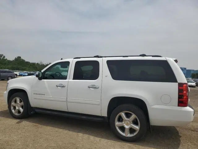 2014 CHEVROLET SUBURBAN K1500 LT  