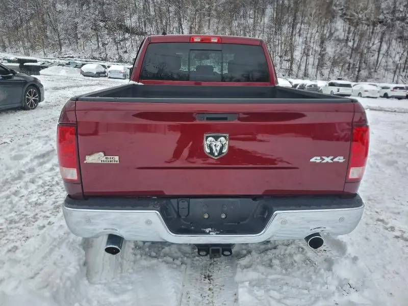 2019 RAM 1500 CLASSIC SLT  