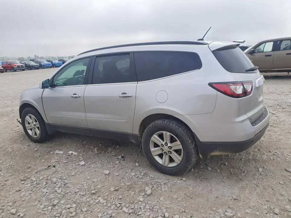 2014 CHEVROLET TRAVERSE LT  