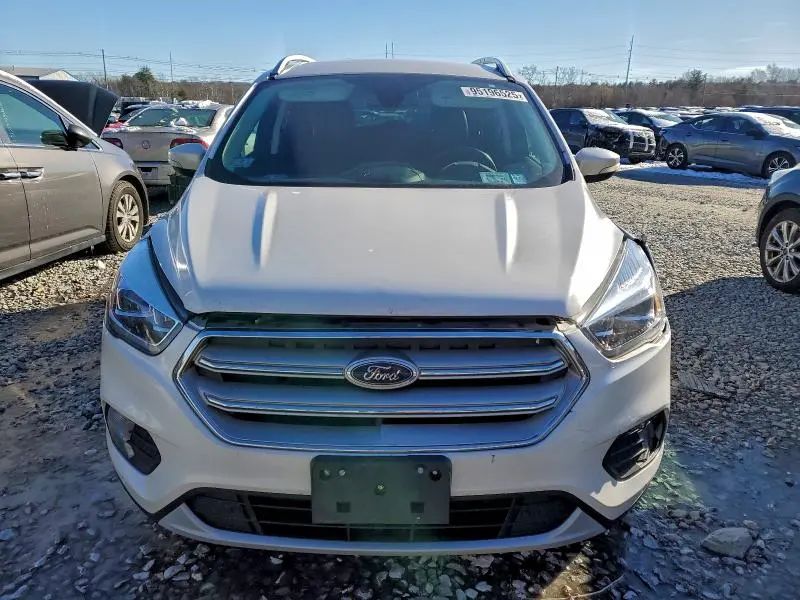 2019 FORD ESCAPE TITANIUM  