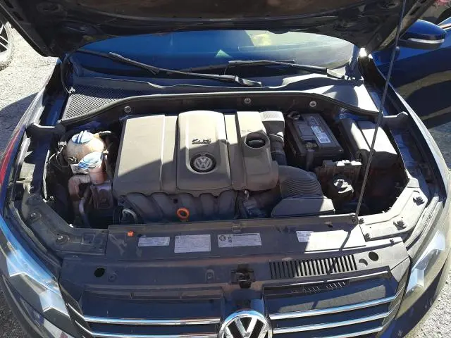 2013 VOLKSWAGEN PASSAT S