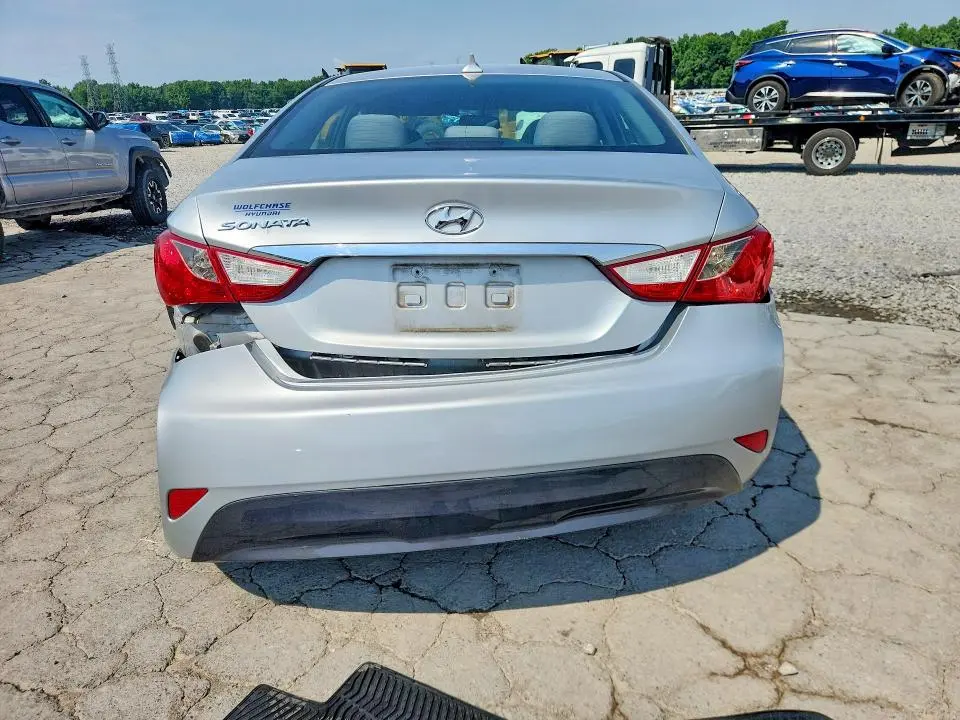 2014 HYUNDAI SONATA GLS  