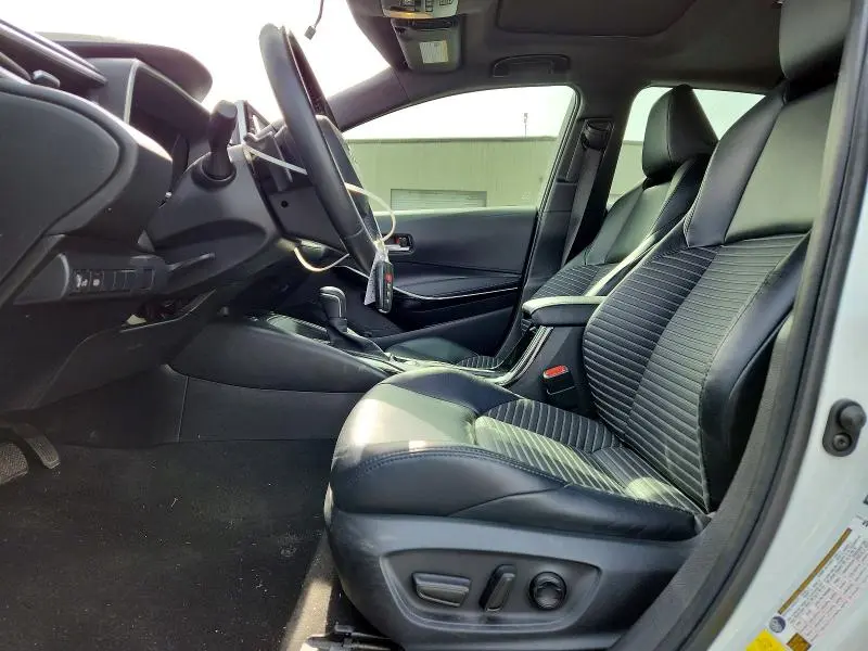 2020 TOYOTA COROLLA XSE  