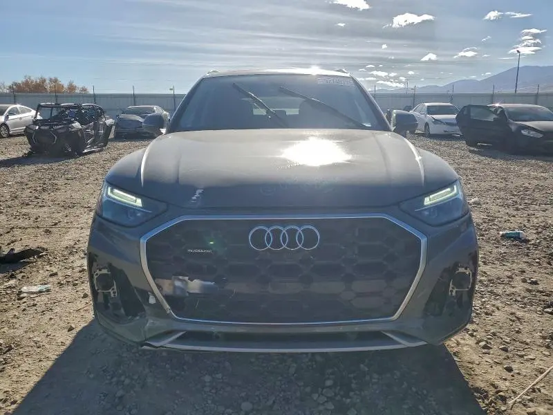 2024 AUDI Q5 E PREMIUM PLUS 55  