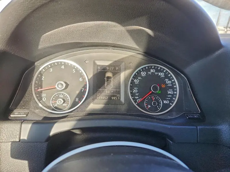 2014 VOLKSWAGEN TIGUAN S  