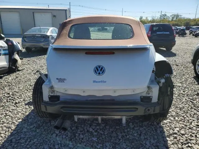 2019 VOLKSWAGEN BEETLE S