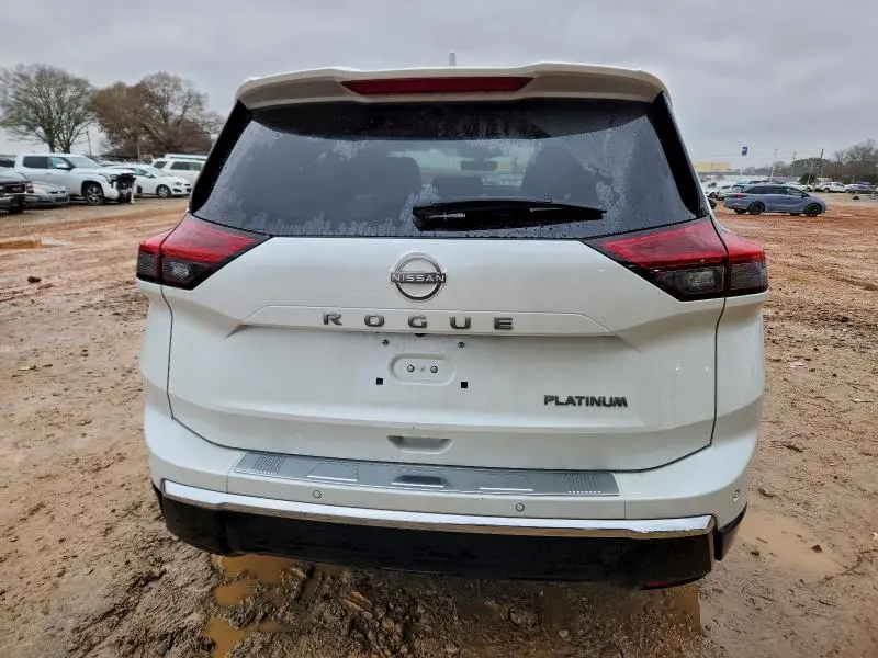 2024 NISSAN ROGUE PLATINUM  