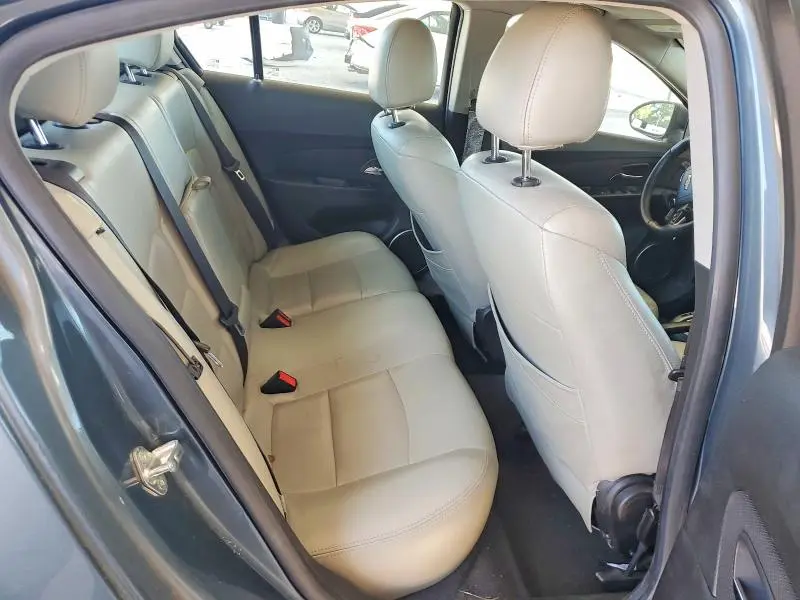 2012 CHEVROLET CRUZE LT  