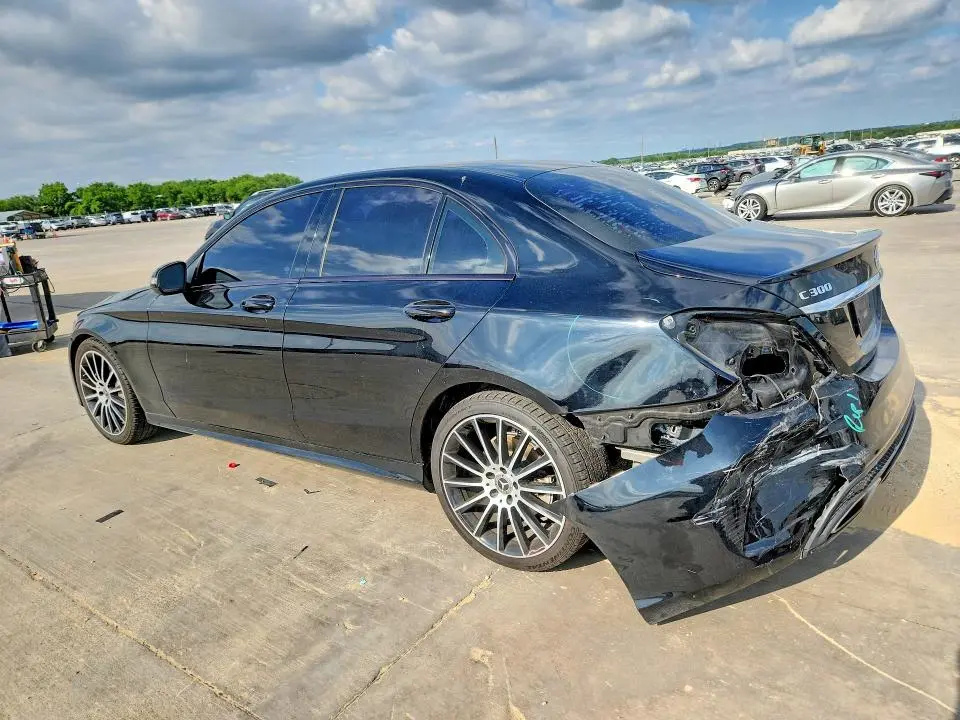 2018 MERCEDES-BENZ C 300  