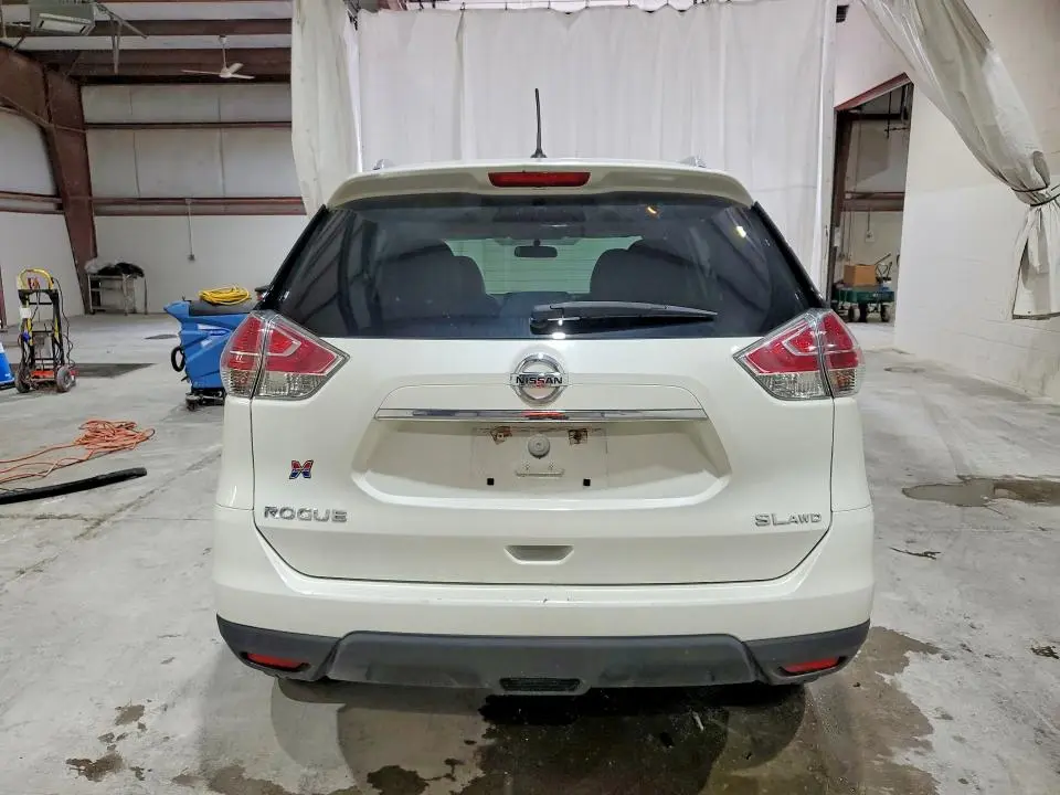 2016 NISSAN ROGUE SL  