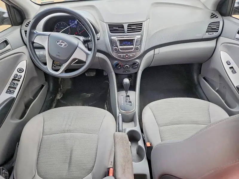 2015 HYUNDAI ACCENT GLS  