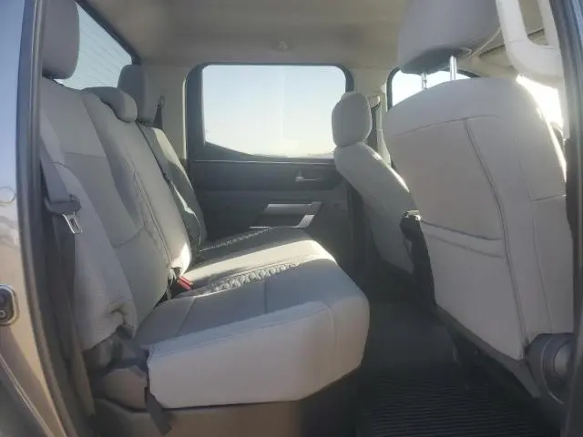 2023 TOYOTA TUNDRA CREWMAX SR  