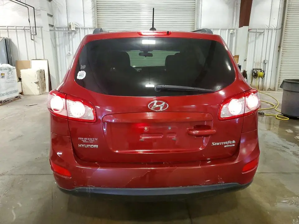 2011 HYUNDAI SANTA FE GLS  