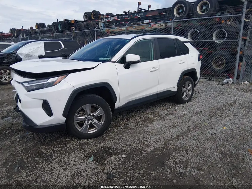 2022 TOYOTA RAV4 HYBRID XLE