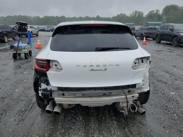 2016 PORSCHE MACAN S