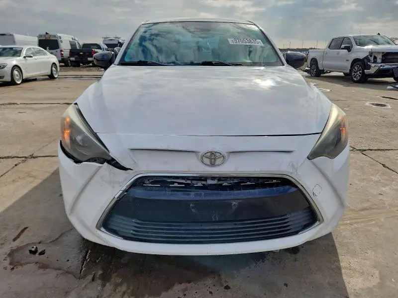 2017 TOYOTA YARIS IA   