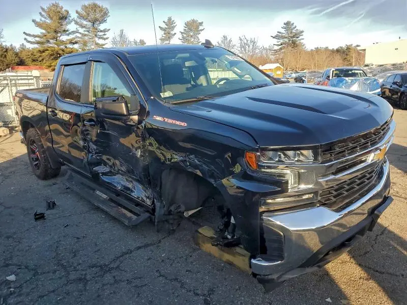 2021 CHEVROLET SILVERADO K1500 LT  