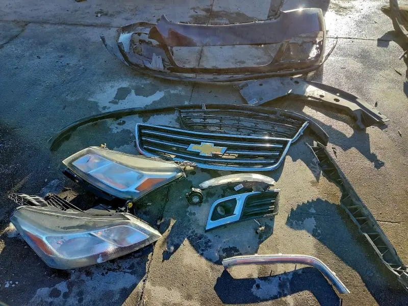 2015 CHEVROLET TRAVERSE LT  