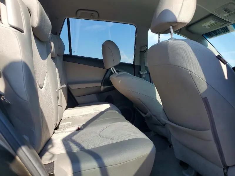 2011 TOYOTA RAV4 BASE  