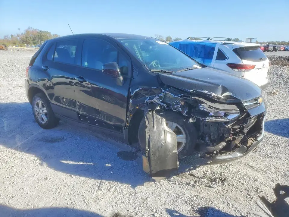 2022 CHEVROLET TRAX LS  