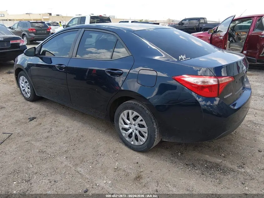 2018 TOYOTA COROLLA LE