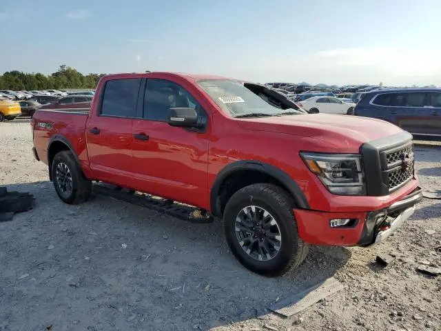 2024 NISSAN TITAN PRO-4X  