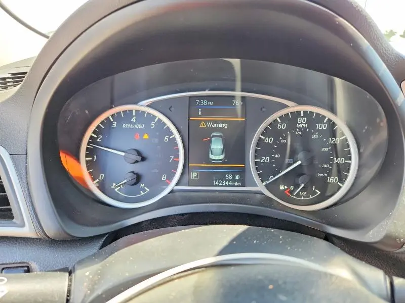2019 NISSAN SENTRA SR  
