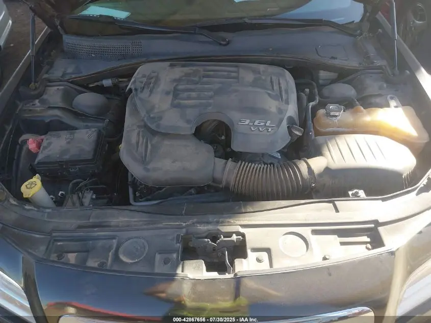 2014 CHRYSLER 300  
