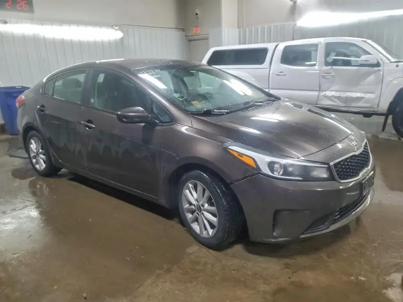 2017 KIA FORTE LX  