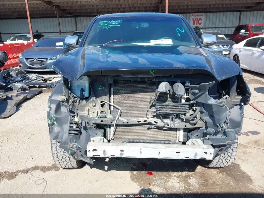 2016 TOYOTA TACOMA LIMITED