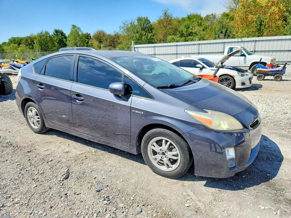 2010 TOYOTA PRIUS IV  