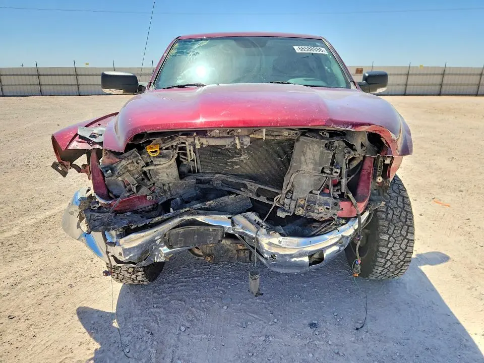 2018 RAM 1500 SLT  