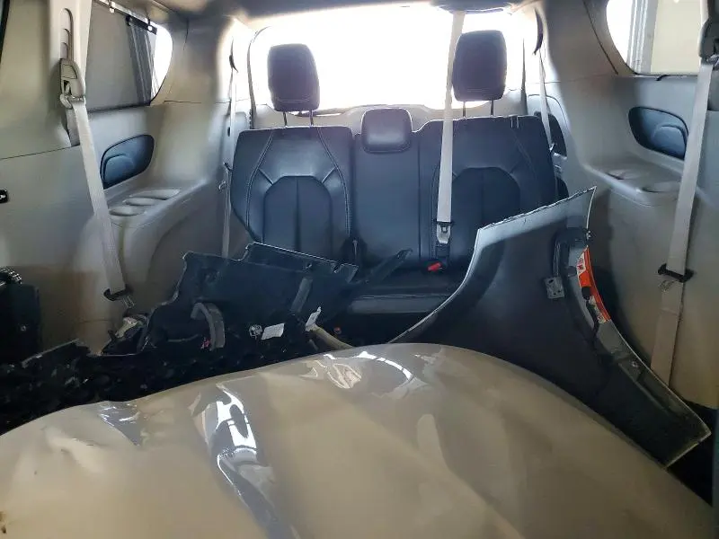 2022 CHRYSLER PACIFICA TOURING L  
