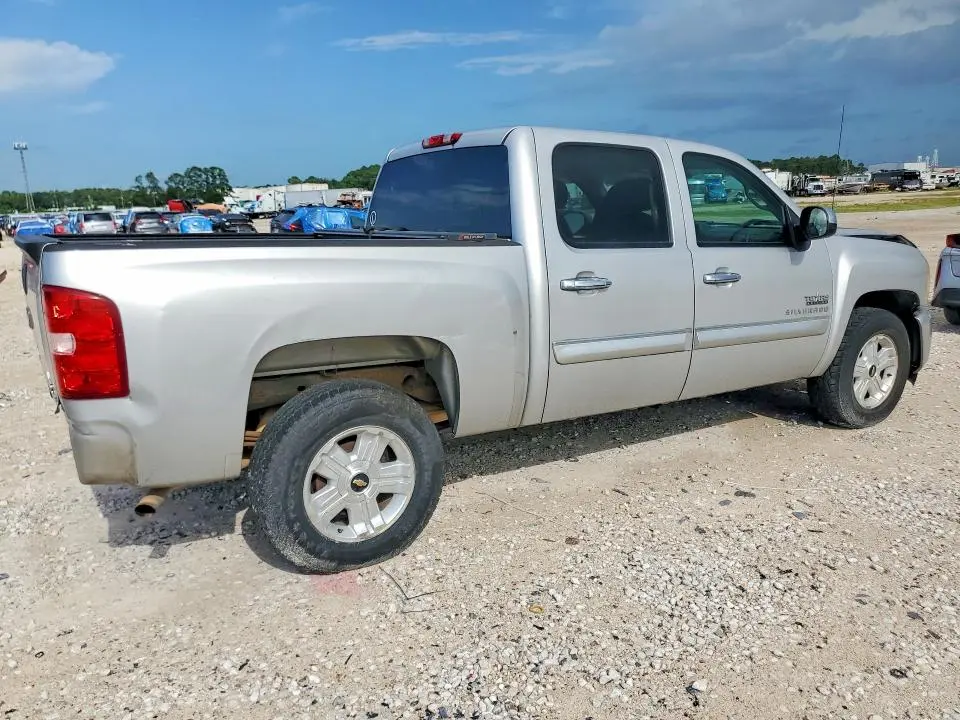 2010 CHEVROLET SILVERADO C1500 LT  