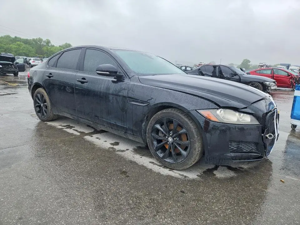 2017 JAGUAR XF PREMIUM  
